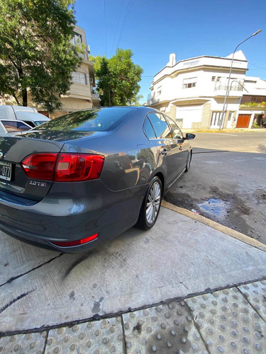 Volkswagen Vento 2.0 T Fsi Sportline 2011