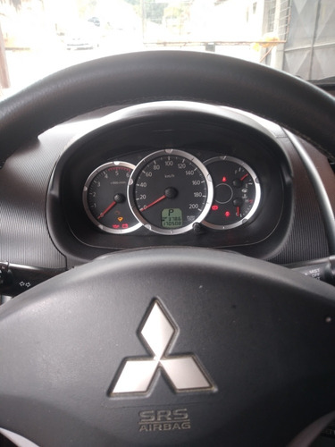Mitsubishi L200 2010 3.2 Triton Hpe Cab. Dupla 4x4 Aut. 4p