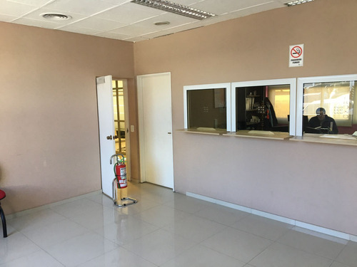Depósito En Vicente López 4.000 M2 Logísticos, 4000 M2 De Playa . 400 M2 Oficinas