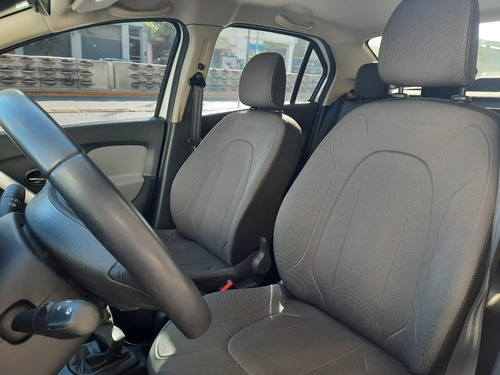 Renault Logan Privilege 1.6 2019 Km26.000 En Garantía