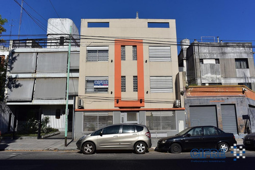 Imagen 2 de 30 de Bajo De Precio Precio!!! Ph De 3 Ambientes En Dúplex Con Terraza Propia -