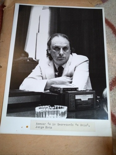 Radiofotos Asesor De La Secretaría De Salud Jorge Katz 1984