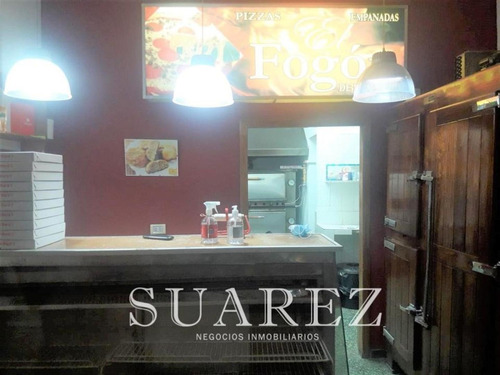 Imagen 1 de 7 de Pizzeria En Lomas De San Isidro Vende Su Fondo De Comercio