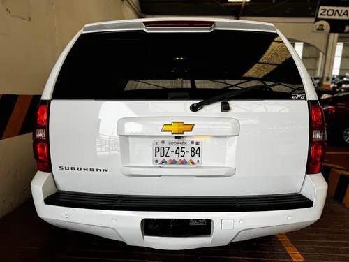 Chevrolet Suburban 5.3 Lt V8 Piel 2da Cubo At