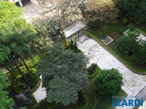 Imagem 13 de 14 de Apartamento - Campo Belo - Sp - 407404