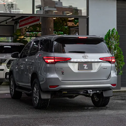Toyota Fortuner Srv 2.4 2022