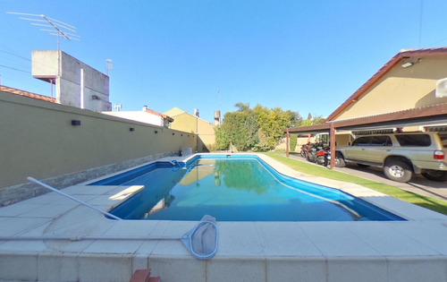 Imagen 4 de 10 de Lote En Venta De 240 Metros En Villa Adelina