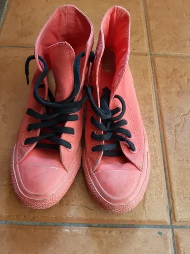 Converse rojas top mujer usadas