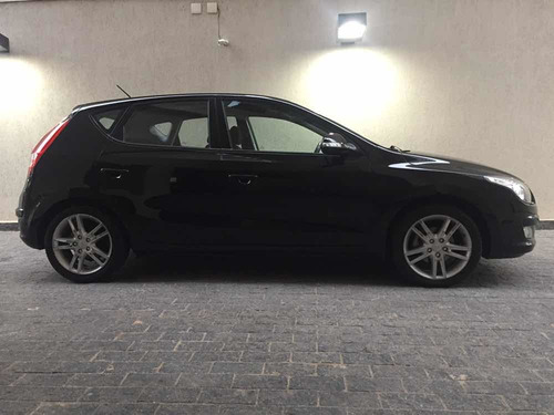 Imagem 6 de 19 de Hyundai I30 2011 2.0 Gls Aut. 5p