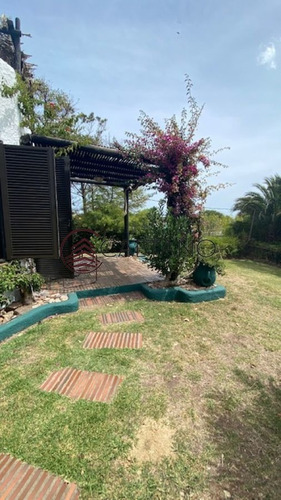 Imagen 9 de 30 de Casa En Piriapolis - Punta Fria - Muy Bien Ubicada - Consulte !!!!!!! - Piriápolis Punta Fria