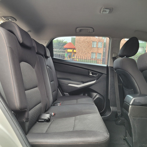 Ssangyong Korando 2.0 Gasolina Aut 4x2 Verla Es Comprarla