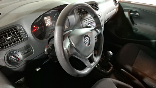 Volkswagen Polo 1.6 STARTLINE STD.