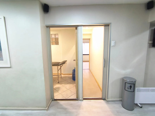 Se Vende Oficina Metro Alcántara Las Condes
