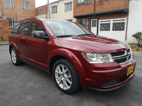 Dodge Journey Se Crew 5 Puestos Modelo 2011 2.4 Cc