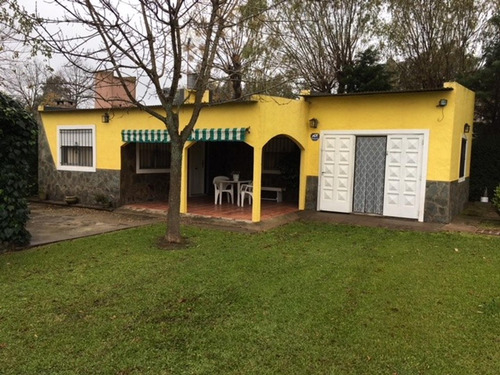 Imagen 5 de 12 de Casa En Barrio Los Pioneros