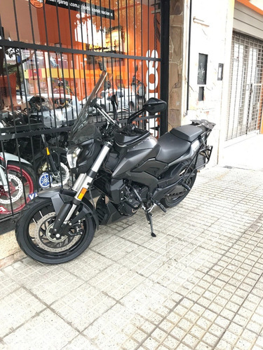 Imagen 2 de 10 de Bajaj Dominar 400