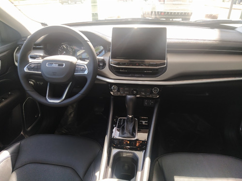 Imagen 15 de 16 de Jeep 1.3 T270 Compass Longitude Plus 0km 2023