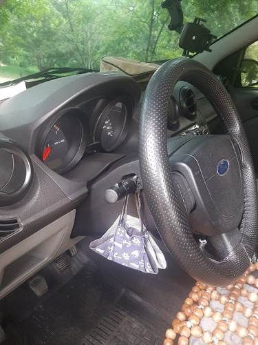 Imagem 8 de 13 de Ford Fiesta 2009 1.0 Fly Flex 5p