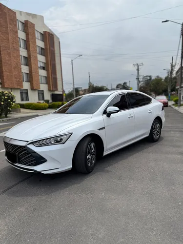 BYD Quin Plus 1.5 Dm-I
