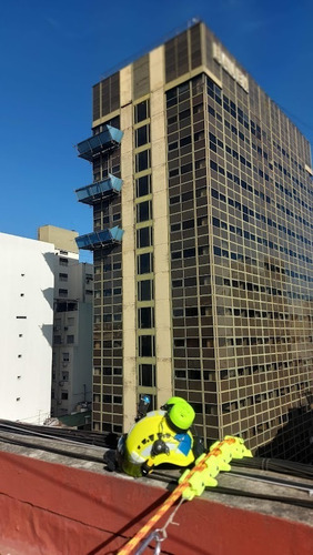 Imagen 7 de 10 de Pintor Profesional Impermeabilizacion. Silletero Hidrolavado