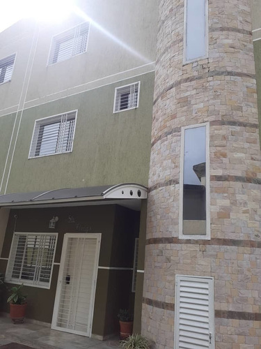 Imagen 1 de 14 de Townhouse En Venta Urb. Andrés Bello Fm*