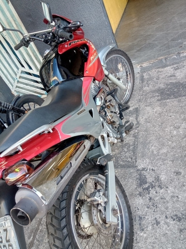 Imagem 3 de 6 de Honda Falcon 400