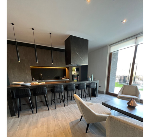 Espectacular Departamento En Edificio Q, Quinta Junge