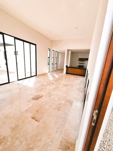 Casa En Dzityá De Una Planta, Ideal