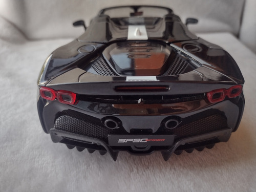 Maisto Ferrari Escala 1/18 Negro Usado Negro (Usado)