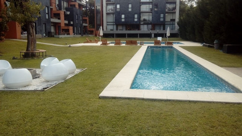 Imagen 1 de 15 de Departamento En Venta En Canning