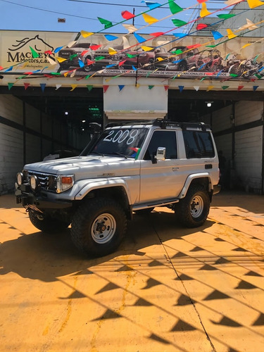 Imagen 4 de 10 de Toyota Machito Sincrónico