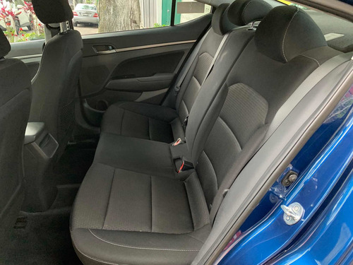 Imagen 15 de 15 de Hyundai Elantra 2017 2.0 Gls Premium At