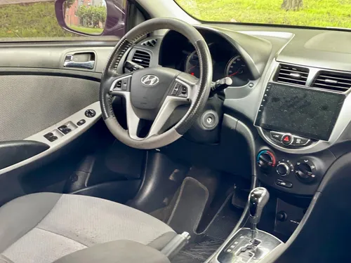 Hyundai Accent 1.6l 5 p