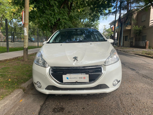 Peugeot 208 1.5 Allure Touchscreen