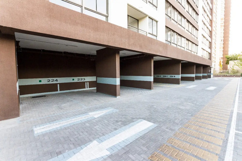 Estacionamiento - Tocornal 661 - Santiago Centro