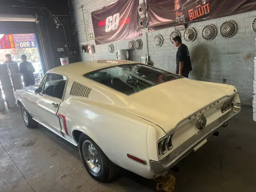 Mustang Fastback 68