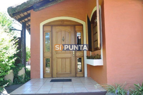 Imagen 2 de 13 de Casa En Venta - Jardínes De Córdoba