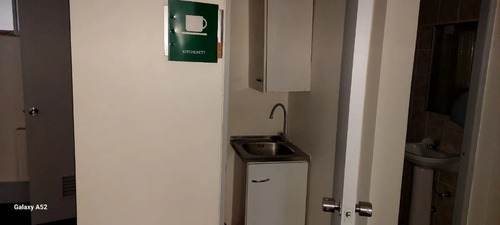 Excelentes Y Amplias Oficinas, Pleno Centro De Temuco.-