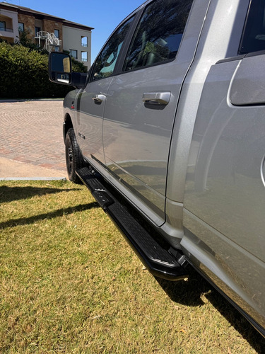 RAM 2500 6.7 Laramie At6 350Cv 4X4