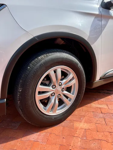 Mitsubishi Outlander 2.4 Kaiteki