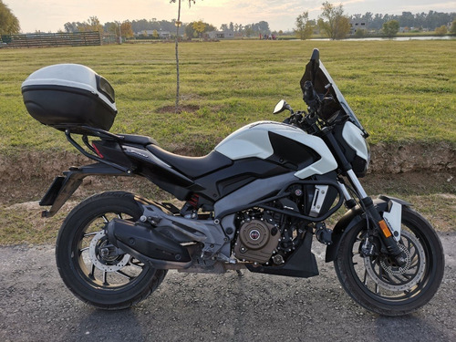 Bajaj Dominar 400 2018