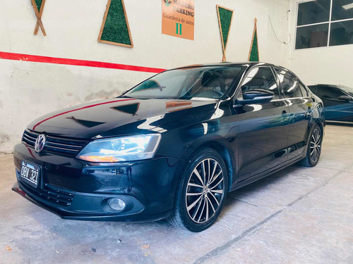 Volkswagen Vento 2.5 Luxury 170cv Tiptronic 2015