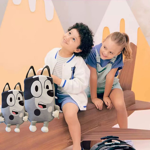 Bluey Felpa Estilo Mochila Infantil Elige Modelo Azul Y Naranja Correa Ajustable Para Niñas Y Niños Tacto Suave A Juego 55pcs Calcomanias Bluey Marca Little