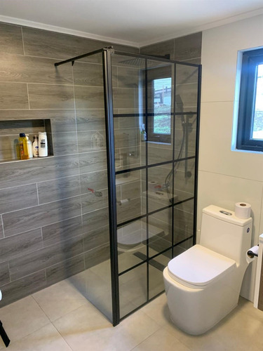 Casa En Venta De 4 Dorm. En Puerto Varas