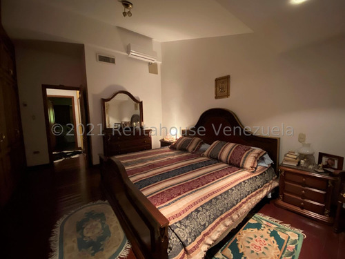 Imagen 12 de 14 de Casa En Venta En Cumbres De Curumo 21-27636