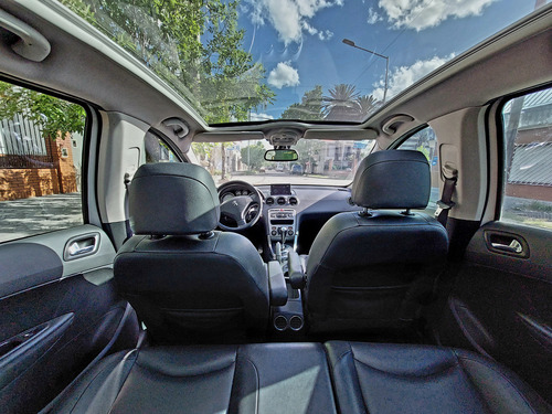 Peugeot 308 2.0 Feline 143cv