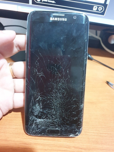 Samsung Galaxy S7 Edge - Usado (vidrio Roto)  