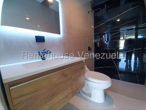 Nl Hermoso Apartamento Ph En Venta En Bosque De La Lagunita 25-15794 Yg