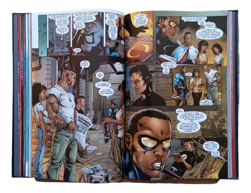 Crisis Final. Morrison. Español. Dc. Custom Editorial Vid.