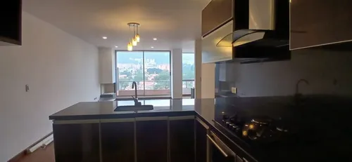 Apartamento En Arriendo En Lisboa. Cod A23939
